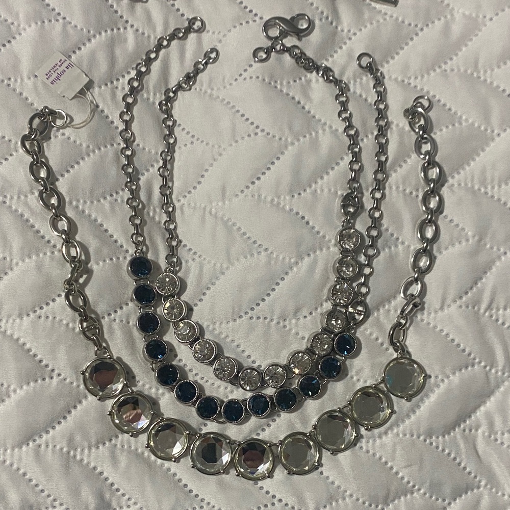 Elegant Silver and Blue Necklace Set